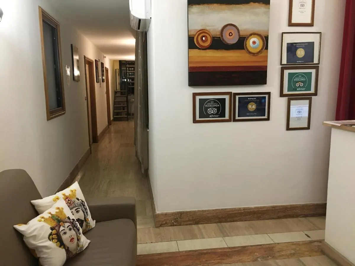 *** Bed & Breakfast B&B Liberty 900 Catánia Italië