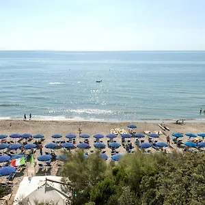Hotel Lo Scoglietto