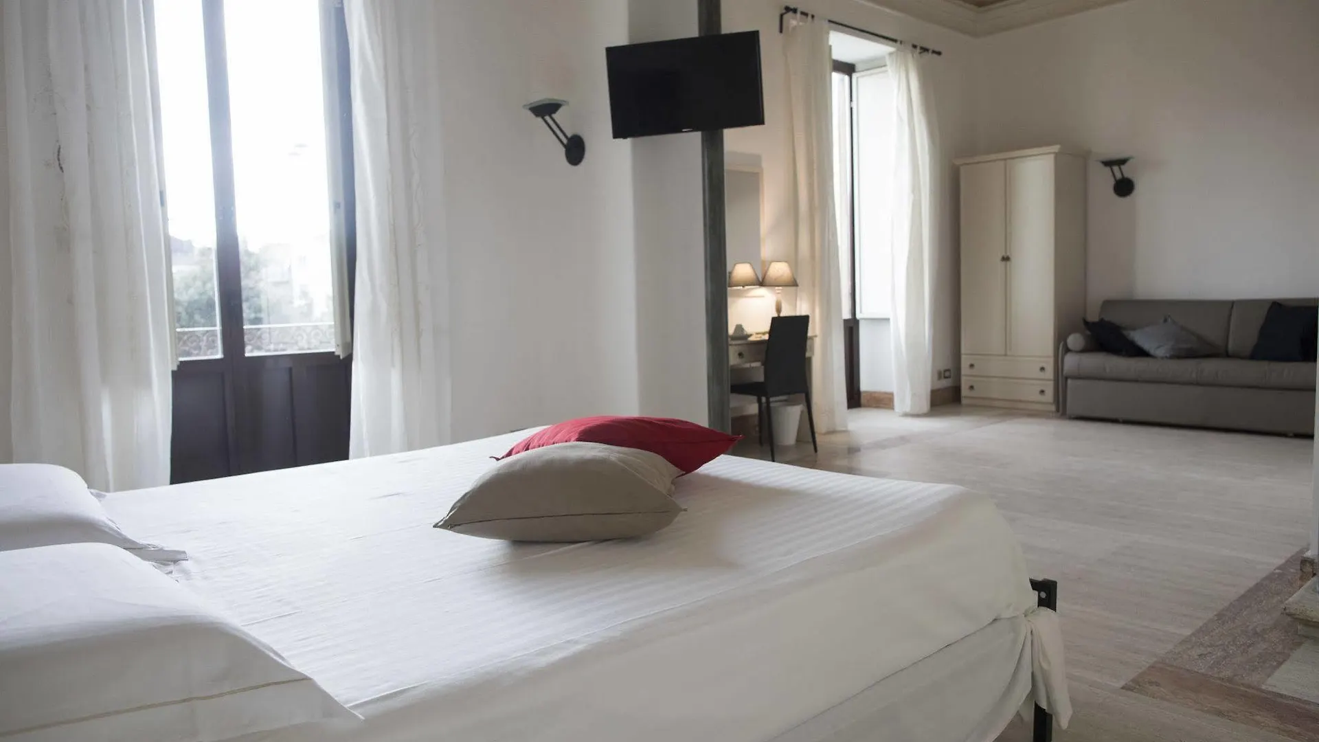 *** Bed & Breakfast B&B Liberty 900 Catania Italy